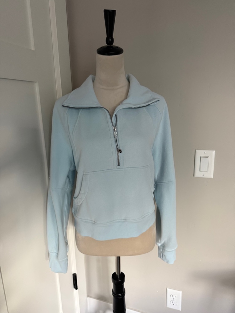 Light Blue Quarter-Zip Pullover Sweatshirt size S